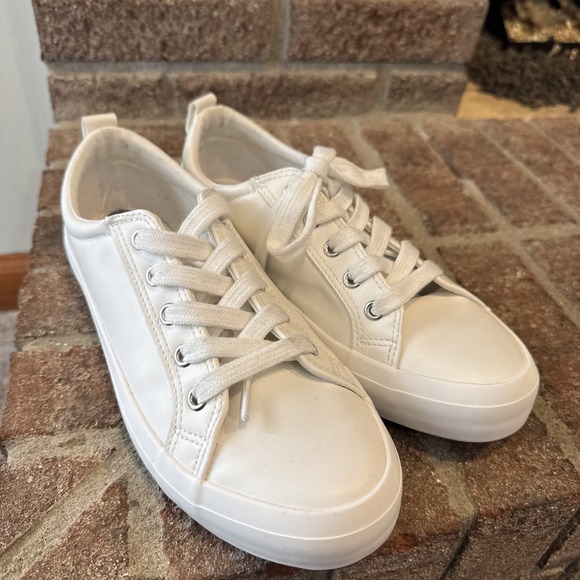 Esprit Shoes - Esprit Tallya White Faux Leather Sneakers Womens Sz 8.5 Lace Up Casual #166